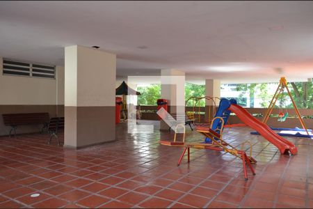 Apartamento para alugar com 114m², 2 quartos e 1 vagaÁrea Comum - Playground