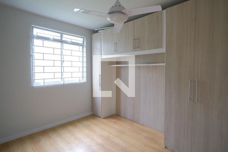 Quarto 2 de apartamento para alugar com 2 quartos, 52m² em Sítio Cercado, Curitiba