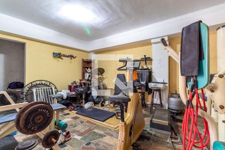 Casa à venda com 385m², 5 quartos e 2 vagasQuarto de Serviço