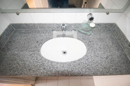 Apartamento para alugar com 169m², 3 quartos e 2 vagas Apartamento para alugar com 169m², 3 quartos e 2 vagasBanheiro