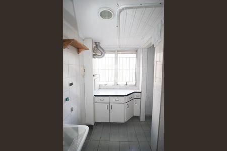 Apartamento para alugar com 169m², 3 quartos e 2 vagas Apartamento para alugar com 169m², 3 quartos e 2 vagasÁrea de Serviço