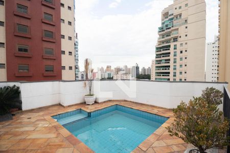 Apartamento para alugar com 169m², 3 quartos e 2 vagas Apartamento para alugar com 169m², 3 quartos e 2 vagasÁrea comum - Piscina