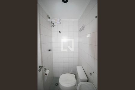 Apartamento para alugar com 169m², 3 quartos e 2 vagas Apartamento para alugar com 169m², 3 quartos e 2 vagasBanheiro de Serviço