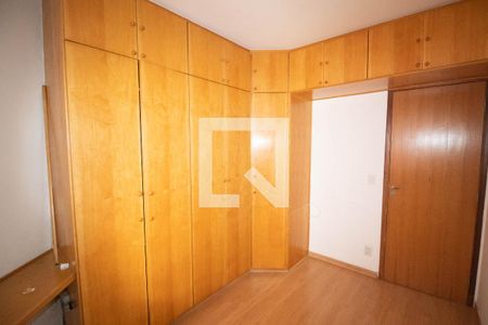 Apartamento para alugar com 169m², 3 quartos e 2 vagas Apartamento para alugar com 169m², 3 quartos e 2 vagasQuarto 2