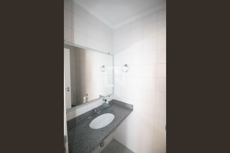 Apartamento para alugar com 169m², 3 quartos e 2 vagas Apartamento para alugar com 169m², 3 quartos e 2 vagasBanheiro