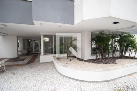 Apartamento para alugar com 169m², 3 quartos e 2 vagas Apartamento para alugar com 169m², 3 quartos e 2 vagasEntrada