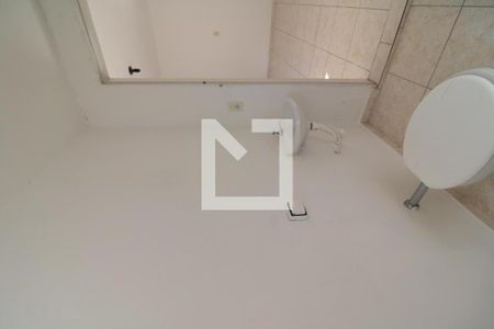 Banheiro de casa para alugar com 1 quarto, 70m² em Penha de França, São Paulo