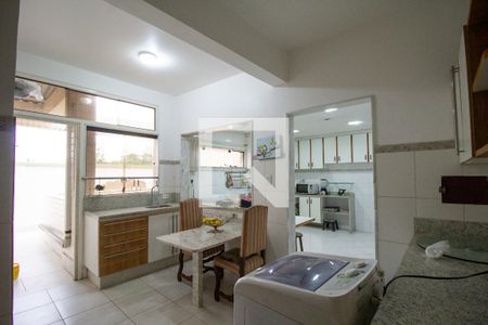 Apartamento à venda com 428m², 4 quartos e 2 vagasÁrea de Serviço