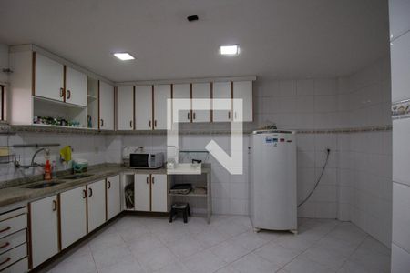 Apartamento à venda com 428m², 4 quartos e 2 vagasCozinha