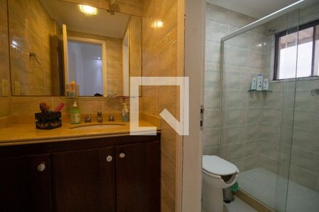 Apartamento à venda com 428m², 4 quartos e 2 vagasBanheiro da Suíte 3