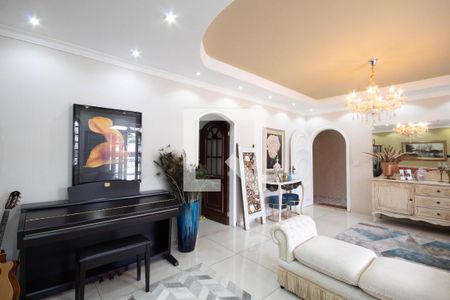 Sala de casa à venda com 5 quartos, 397m² em Jardim das Flores, Osasco