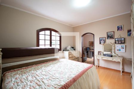 Casa à venda com 397m², 5 quartos e 3 vagasQuarto 1