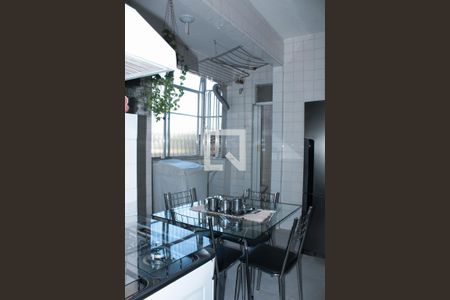 Apartamento à venda com 81m², 3 quartos e 1 vagaCozinha