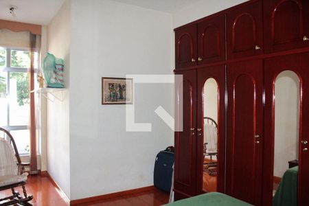 Apartamento à venda com 81m², 3 quartos e 1 vagaQuarto 2