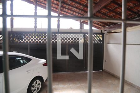 Quarto 1 / vista de casa para alugar com 5 quartos, 517m² em Maracanã, Praia Grande