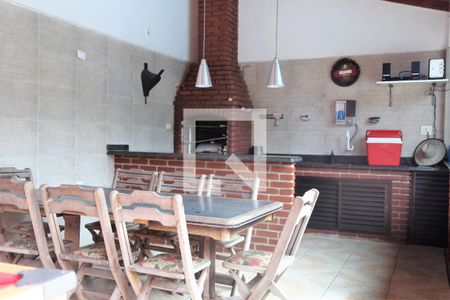 Casa para alugar com 506m², 5 quartos e 8 vagasÁrea comum - Churrasqueira