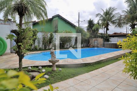 Casa para alugar com 506m², 5 quartos e 8 vagasÁrea comum - Piscina
