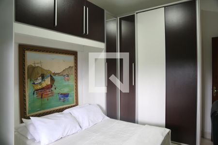 Quarto 1 suite de casa para alugar com 5 quartos, 517m² em Maracanã, Praia Grande