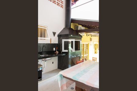 Casa à venda com 250m², 4 quartos e 3 vagas