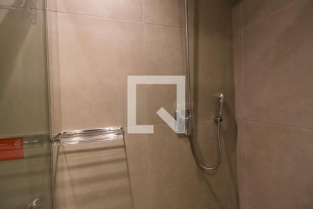 Apartamento à venda com 32m², 1 quarto e 1 vagaDetalhe banheiro