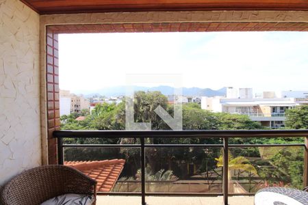 Apartamento à venda com 354m², 4 quartos e 4 vagasVista - Suíte 3