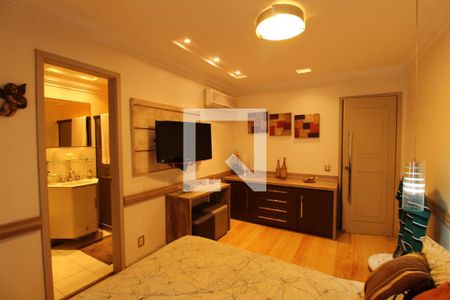 Apartamento à venda com 354m², 4 quartos e 4 vagasSuíte 1