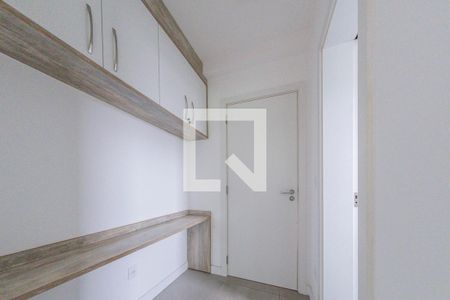 Corredor de apartamento para alugar com 1 quarto, 47m² em Menino Deus, Porto Alegre