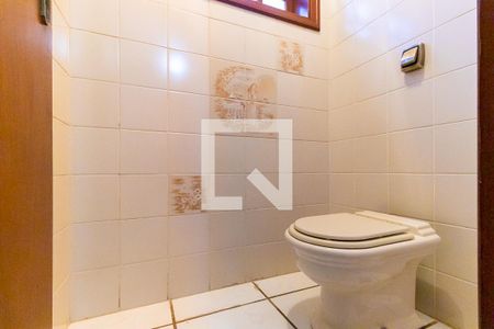 Casa à venda com 900m², 4 quartos e 5 vagasLavabo