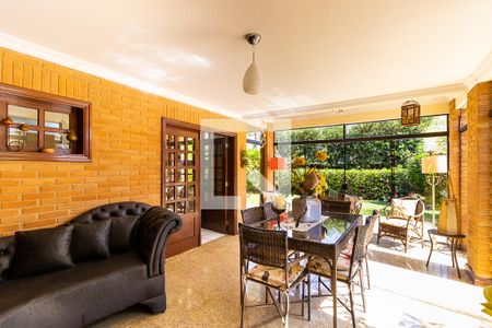 Casa à venda com 900m², 4 quartos e 5 vagasSala de jantar externa