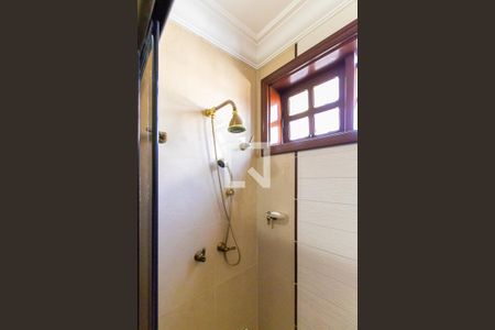 Casa à venda com 900m², 4 quartos e 5 vagasBanheiro social