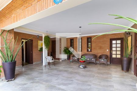 Casa à venda com 900m², 4 quartos e 5 vagasHall de entrada