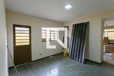 Casa à venda com 180m², 3 quartos e 2 vagas