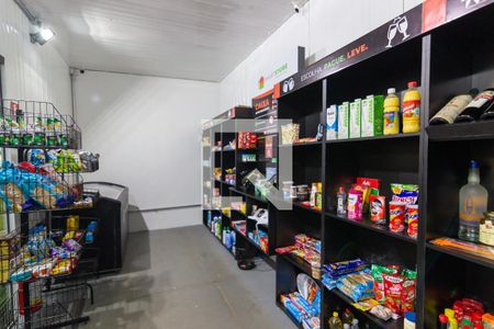 Apartamento para alugar com 45m², 2 quartos e 1 vagaÁrea comum - Minimercado