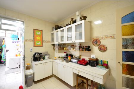 Apartamento à venda com 107m², 3 quartos e sem vagaCozinha