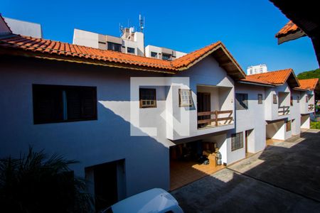 Casa de condomínio para alugar com 136m², 3 quartos e 2 vagas Casa de condomínio para alugar com 136m², 3 quartos e 2 vagasVista do quarto 3