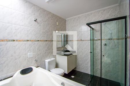 Casa de condomínio para alugar com 136m², 3 quartos e 2 vagas Casa de condomínio para alugar com 136m², 3 quartos e 2 vagasBanheiro do quarto 1