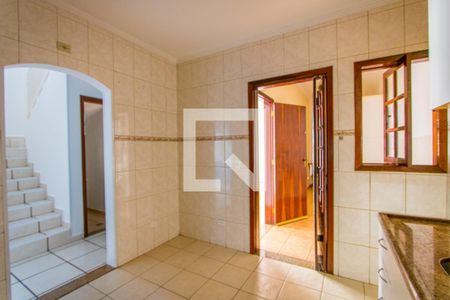 Casa de condomínio para alugar com 136m², 3 quartos e 2 vagas Casa de condomínio para alugar com 136m², 3 quartos e 2 vagasCozinha