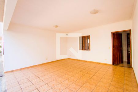 Casa de condomínio para alugar com 136m², 3 quartos e 2 vagas Casa de condomínio para alugar com 136m², 3 quartos e 2 vagasGaragem