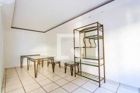 Sala de casa de condomínio para alugar com 3 quartos, 136m² em Vila São Pedro, Santo André