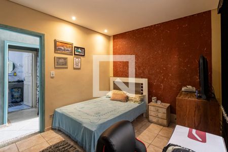 Quarto 1 de casa à venda com 4 quartos, 216m² em Vila Natália, São Paulo