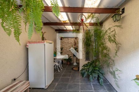 Casa à venda com 216m², 4 quartos e 2 vagasVaranda