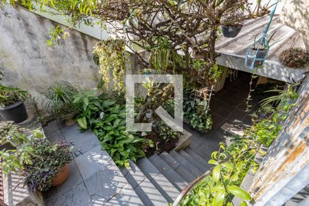 Casa à venda com 216m², 4 quartos e 2 vagasVaranda