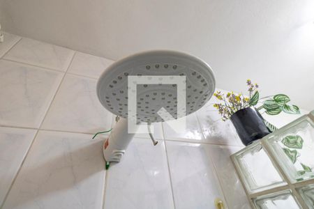 Casa à venda com 216m², 4 quartos e 2 vagasBanheiro 1 - Chuveiro