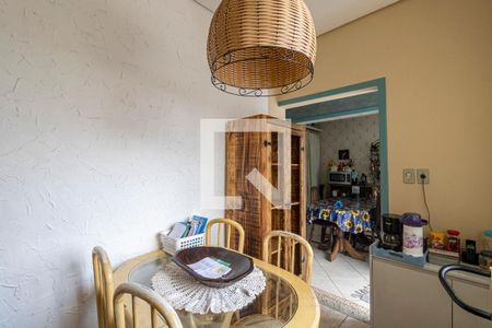 Casa à venda com 216m², 4 quartos e 2 vagasQuarto 4