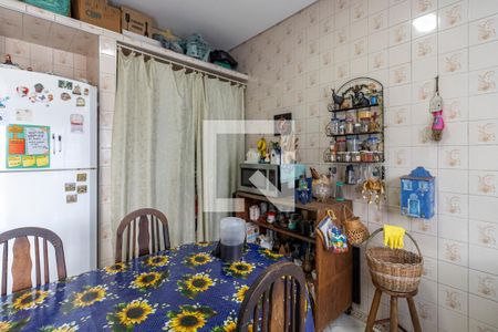 Casa à venda com 216m², 4 quartos e 2 vagasCozinha