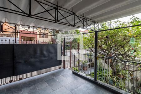 Casa à venda com 216m², 4 quartos e 2 vagasGaragem