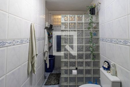 Casa à venda com 216m², 4 quartos e 2 vagasBanheiro 1