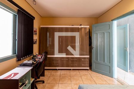 Quarto 1 de casa à venda com 4 quartos, 216m² em Vila Natália, São Paulo