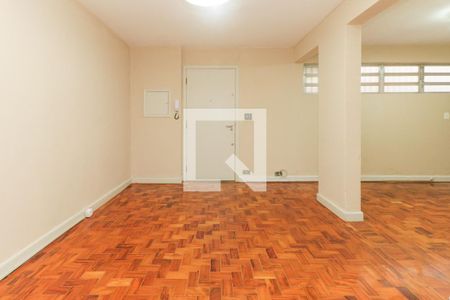 Sala de apartamento para alugar com 3 quartos, 71m² em Alto de Pinheiros, São Paulo