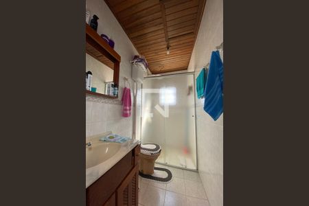 Casa para alugar com 150m², 3 quartos e 2 vagasBanheiro